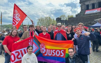 Ungebrochen Solidarisch 1 Mai Demo 2023